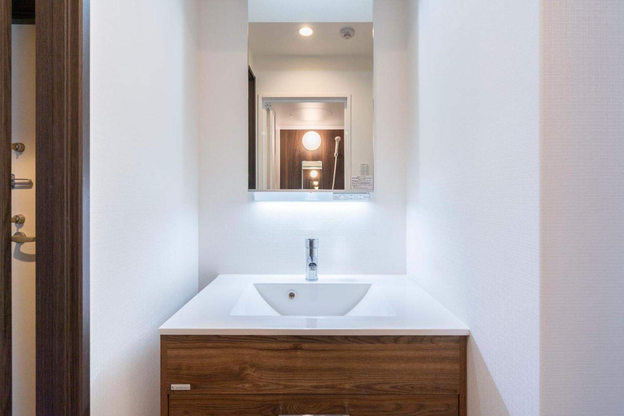Grandia Shinsaibashi Apartment Осака Екстериор снимка